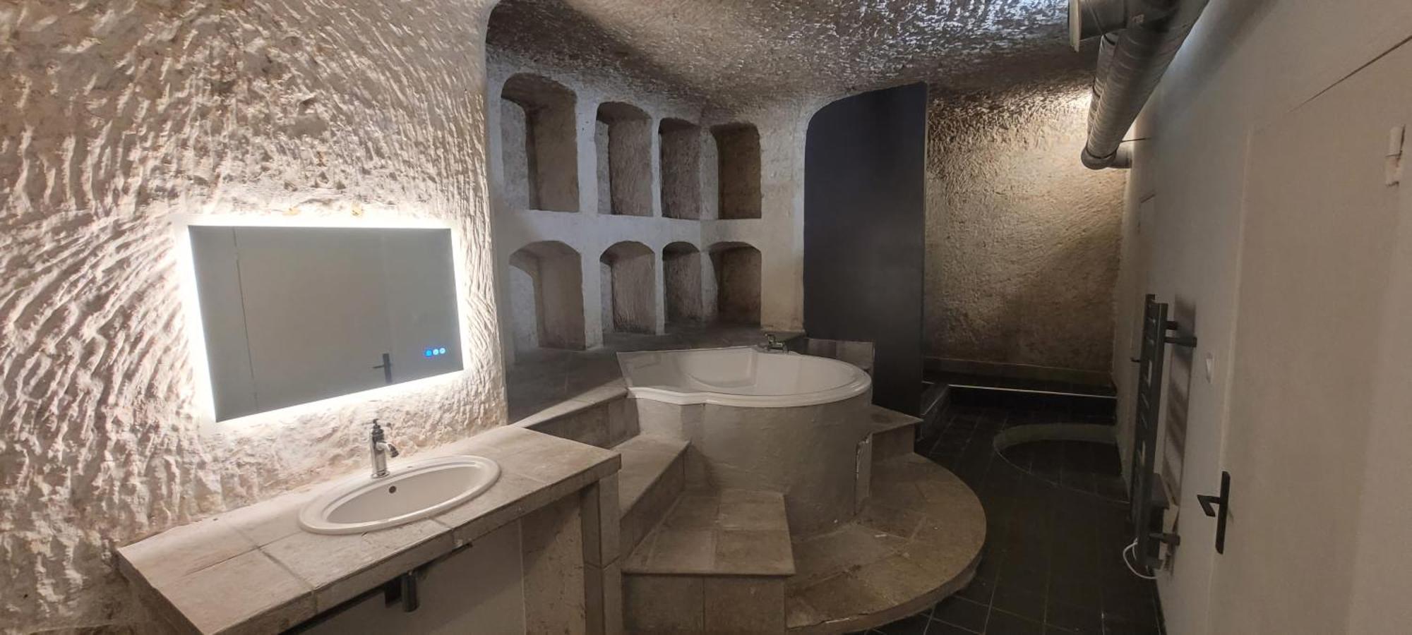 Ferienwohnung Troglodyte Baths Saint-Étienne-de-Chigny Exterior foto